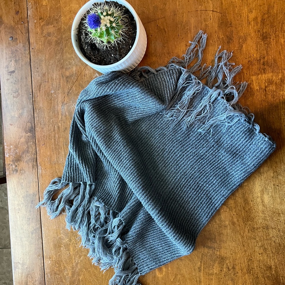 Gray/Silver Sparkle Fringed Scarf - Picture 1 of 2